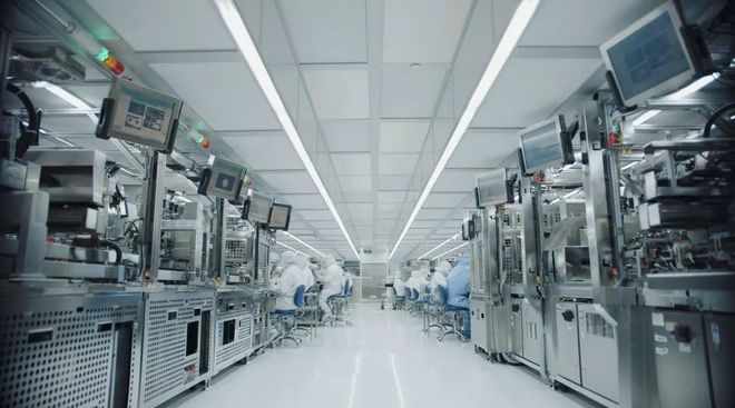 走進(jìn)希捷無錫智能工廠 探秘硬盤制造中的科技智慧